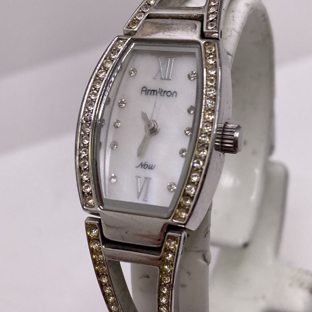Armitron Now Womens Silver Watch New Battery